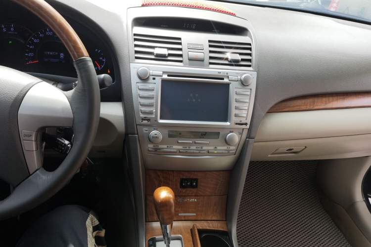 Used Toyota Camry 2011 240G Classic Anniversary Edition Audio And AC Panel
