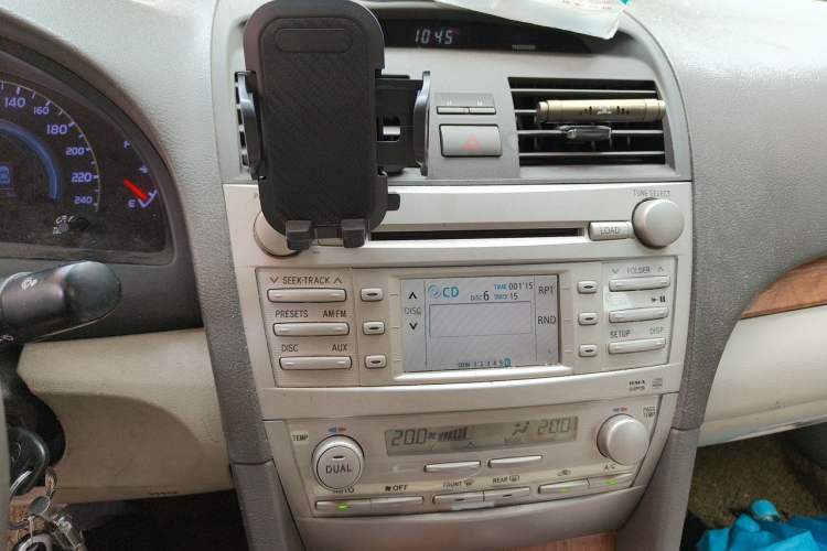 Used Toyota Camry 2011 240G Classic Anniversary Edition Audio And AC Panel