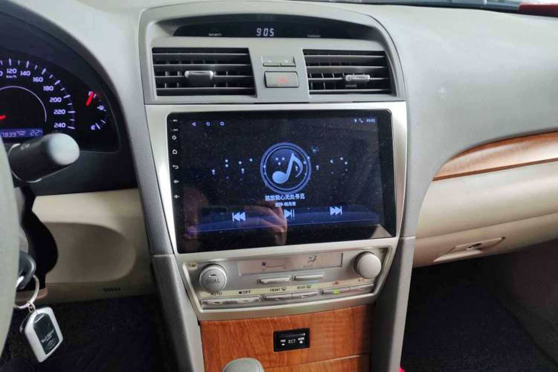 Used Toyota Camry 2011 200E Elite Sunroof Edition Audio And AC Panel