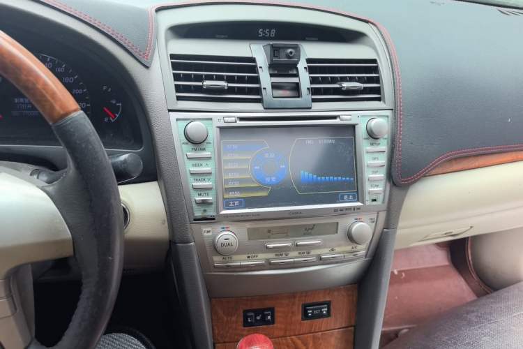 Used Toyota Camry 2011 200G Classic Anniversary Edition Audio And AC Panel