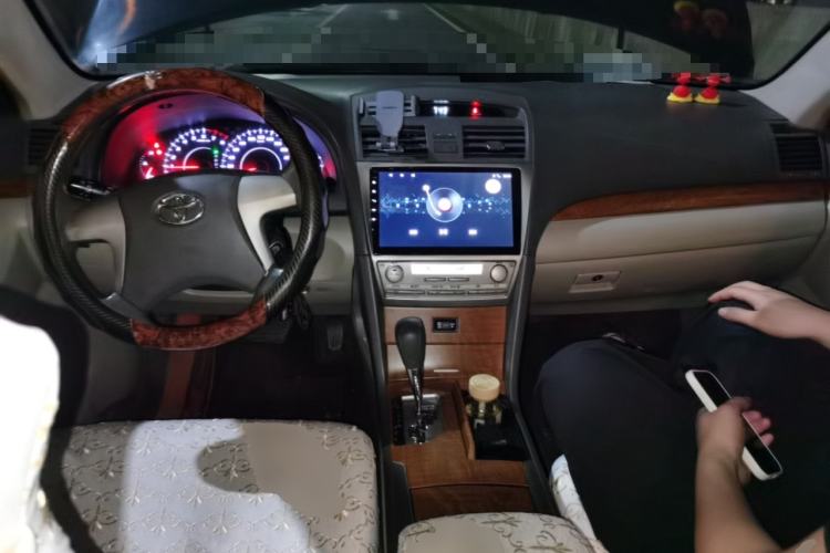 Used Toyota Camry 2011 200E Elite Sunroof Edition Center Console