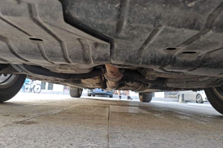 Used Toyota Camry 2011 200G Classic Anniversary Edition Chassis Front