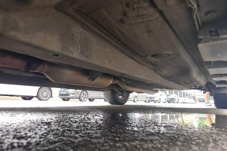 Used Toyota Camry 2011 200E Elite Sunroof Edition Chassis Front Left