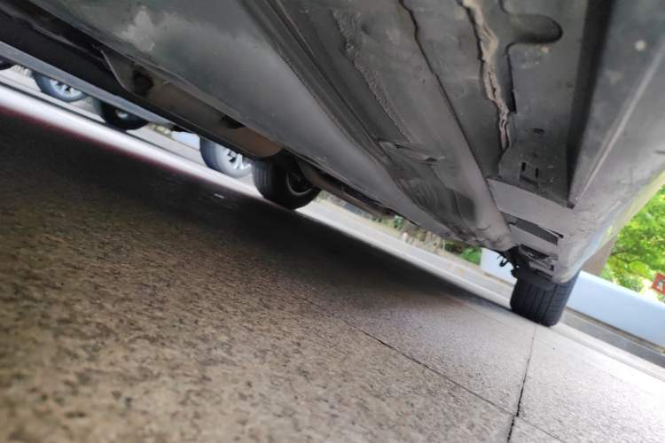 Used Toyota Camry 2011 200G Classic Anniversary Edition Chassis Front Left