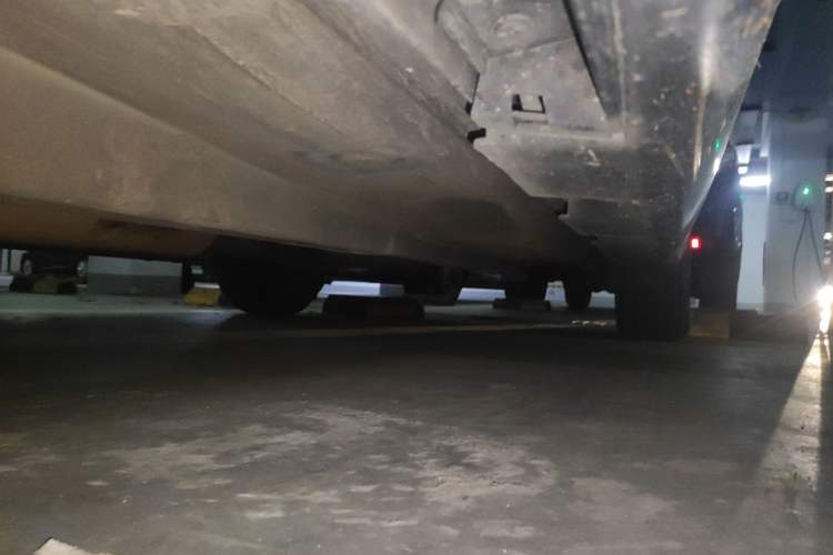 Used Toyota Camry 2011 240G Luxury Anniversary Edition Chassis Front Left