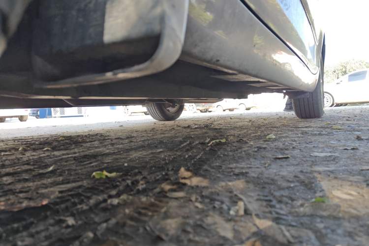 Used Toyota Camry 2011 240G Luxury Anniversary Edition Chassis Front Left