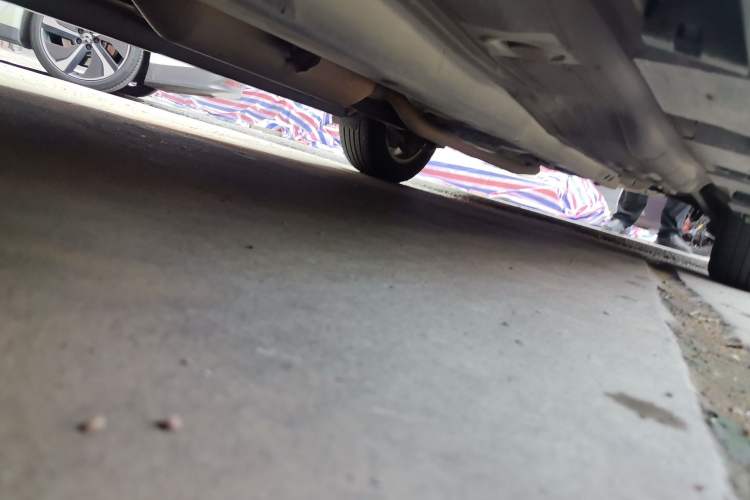 Used Toyota Camry 2011 200E Elite Sunroof Edition Chassis Front Left