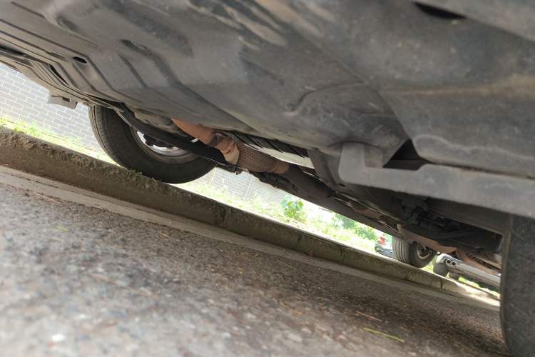 Used Toyota Camry 2011 240G Classic Anniversary Edition Chassis Front Left
