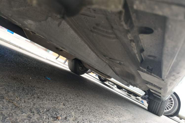 Used Toyota Camry 2011 200G Classic Anniversary Edition Chassis Front Left