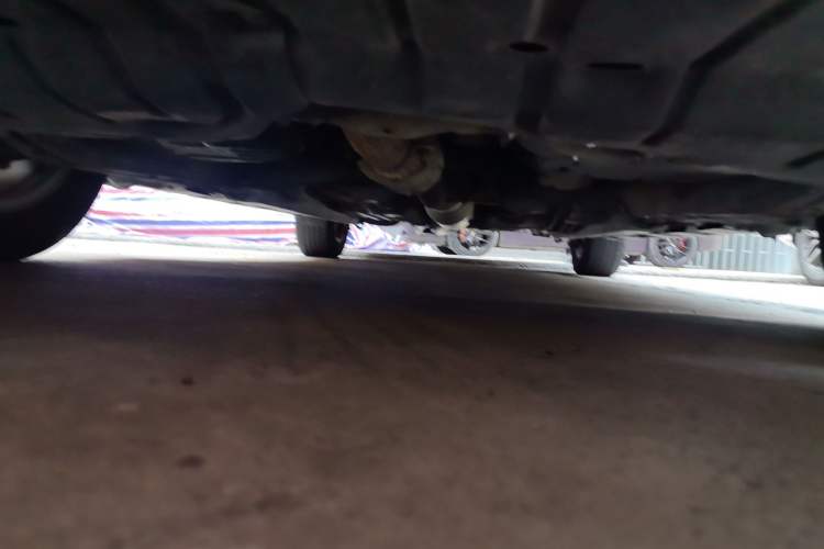 Used Toyota Camry 2011 200E Elite Sunroof Edition Chassis Front