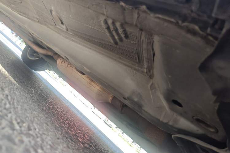 Used Toyota Camry 2011 240G Classic Anniversary Edition Chassis Front Right