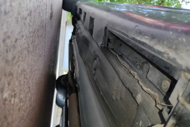 Used Toyota Camry 2011 200G Classic Anniversary Edition Chassis Front Right