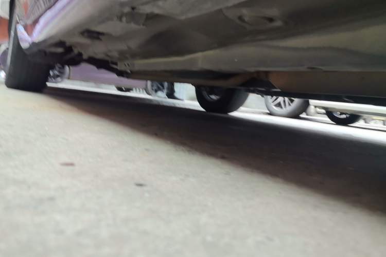 Used Toyota Camry 2011 200E Elite Sunroof Edition Chassis Front Right