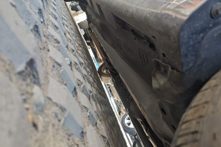 Used Toyota Camry 2011 240G Luxury Anniversary Edition Chassis Front Right