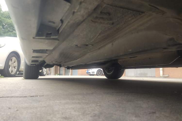 Used Toyota Camry 2011 200G Classic Anniversary Edition Chassis Front Right