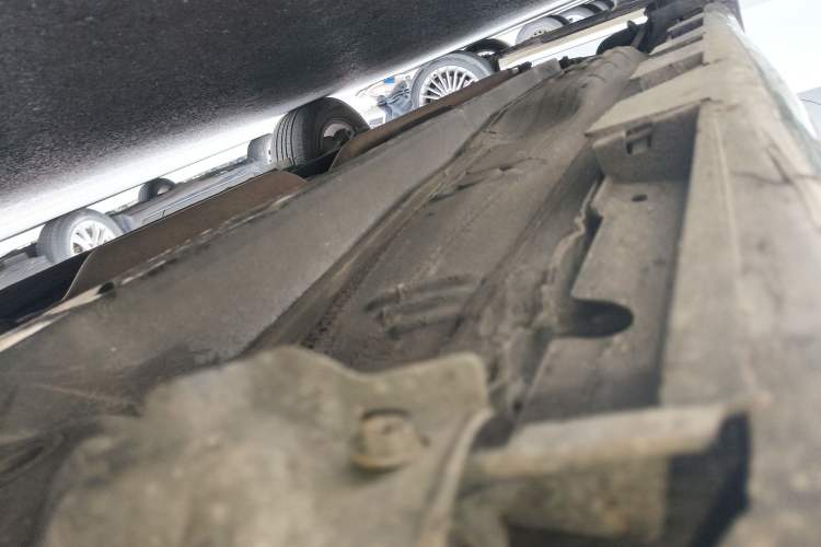 Used Toyota Camry 2011 200G Classic Anniversary Edition Chassis Front Right