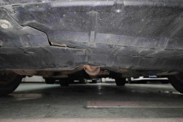 Used Toyota Camry 2011 240G Classic Anniversary Edition Chassis Front