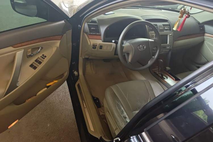 Used Toyota Camry 2011 200E Elite Sunroof Edition Driver Seat