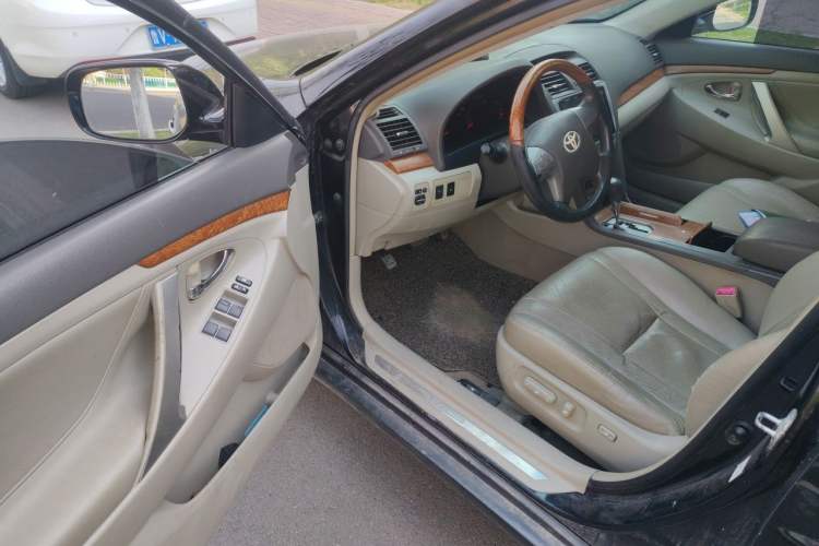 Used Toyota Camry 2011 200G Classic Anniversary Edition Driver Seat