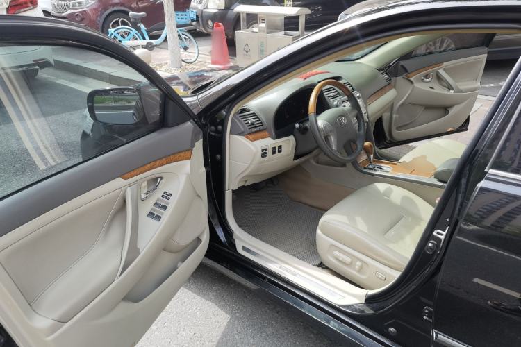 Used Toyota Camry 2011 240G Classic Anniversary Edition Driver Seat