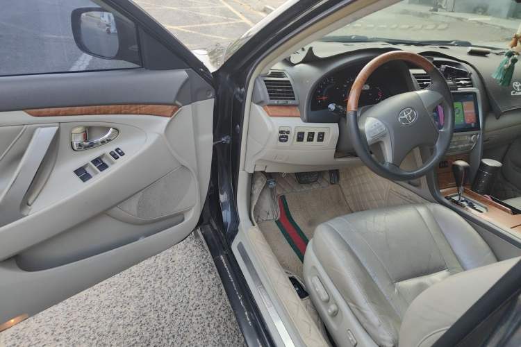 Used Toyota Camry 2011 200G Classic Anniversary Edition Driver Seat