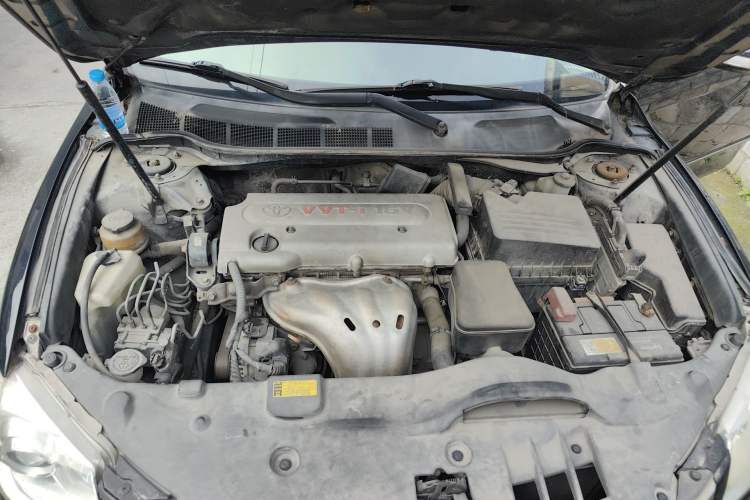 Used Toyota Camry 2011 200G Classic Anniversary Edition Engine Bay