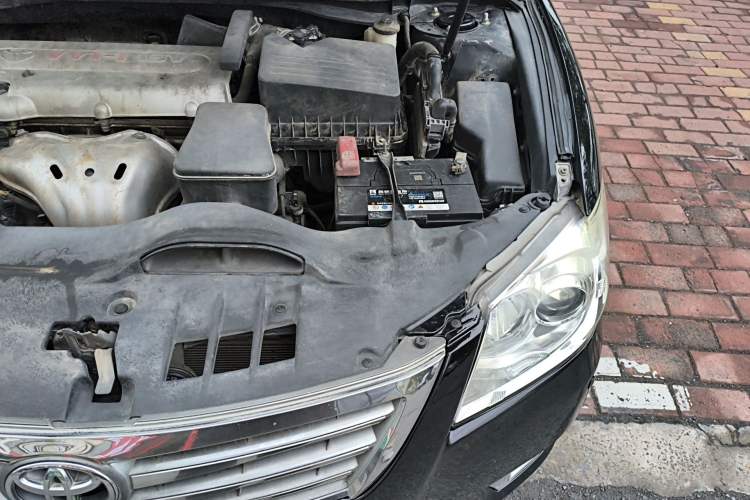 Used Toyota Camry 2011 200G Classic Anniversary Edition Engine Bay Left
