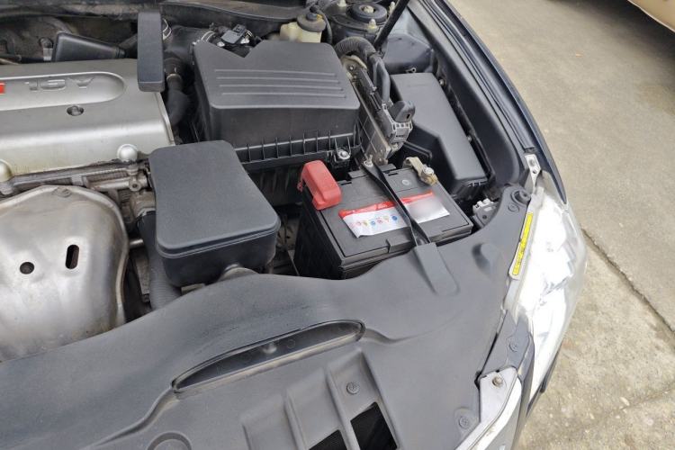 Used Toyota Camry 2011 200G Classic Anniversary Edition Engine Bay Left