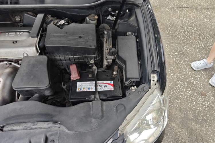 Used Toyota Camry 2011 200E Elite Sunroof Edition Engine Bay Left