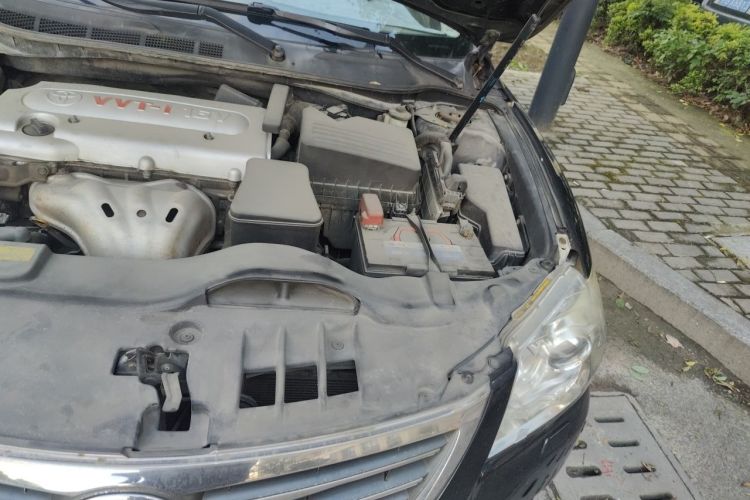 Used Toyota Camry 2011 240G Luxury Anniversary Edition Engine Bay Left