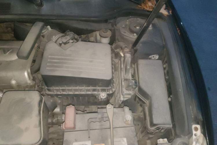 Used Toyota Camry 2011 200G Classic Anniversary Edition Engine Bay Left