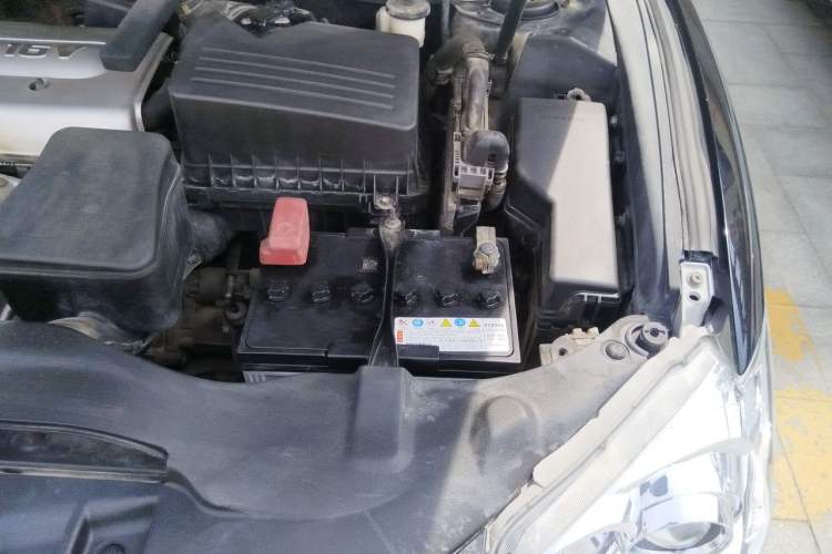 Used Toyota Camry 2011 200G Classic Anniversary Edition Engine Bay Left