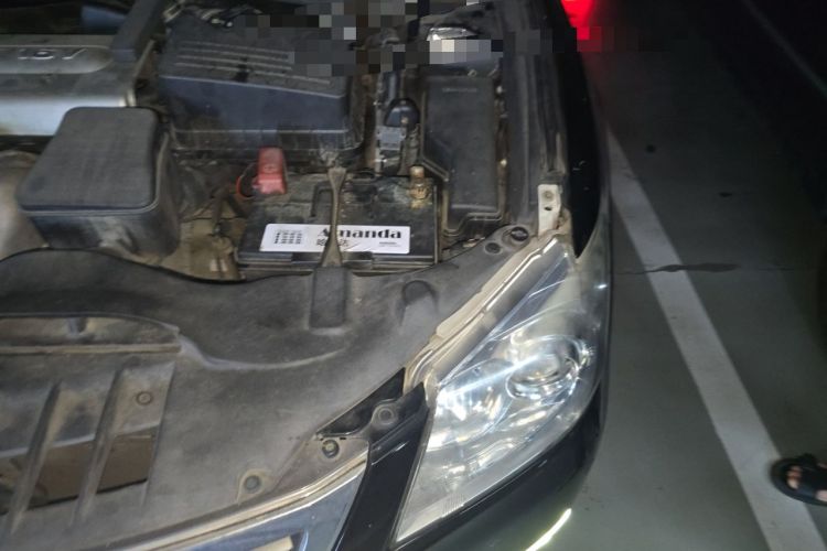 Used Toyota Camry 2011 200G Classic Anniversary Edition Engine Bay Left