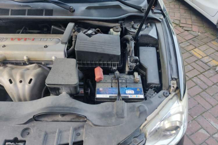 Used Toyota Camry 2011 240G Classic Anniversary Edition Engine Bay Left