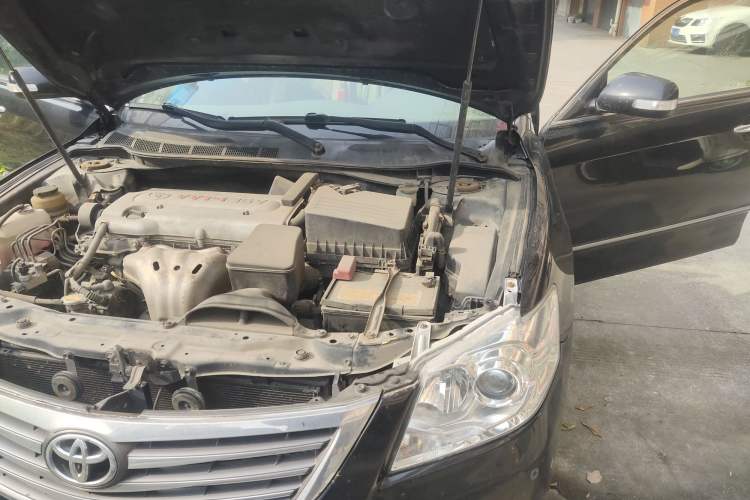 Used Toyota Camry 2011 200G Classic Anniversary Edition Engine Bay Left