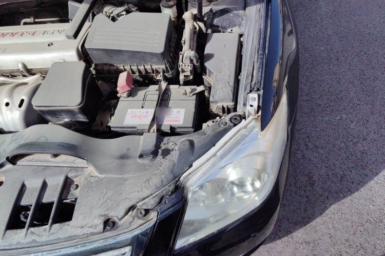 Used Toyota Camry 2011 200G Classic Anniversary Edition Engine Bay Left