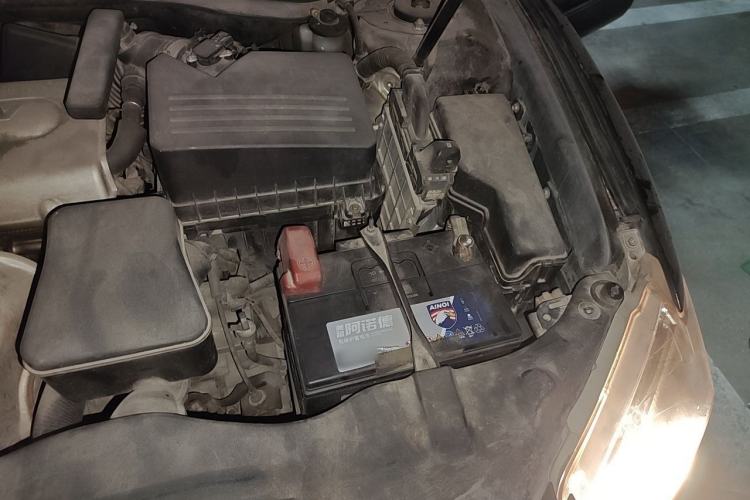 Used Toyota Camry 2011 200G Classic Anniversary Edition Engine Bay Left