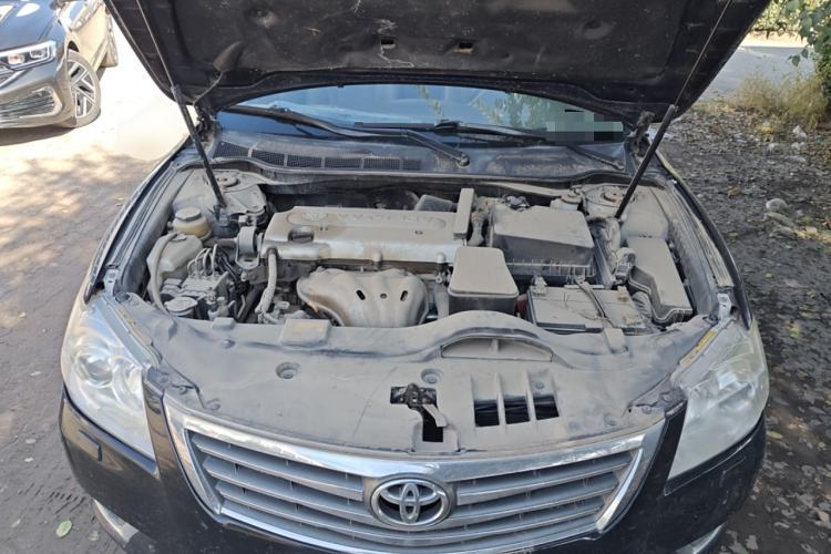 Used Toyota Camry 2011 240G Luxury Anniversary Edition Engine Bay