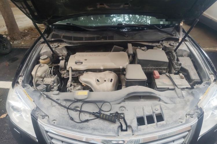 Used Toyota Camry 2011 240G Luxury Anniversary Edition Engine Bay