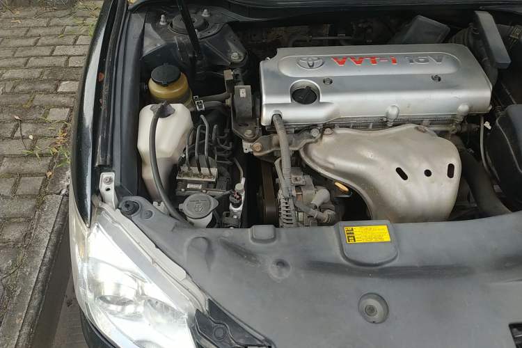 Used Toyota Camry 2011 200G Classic Anniversary Edition Engine Bay Right