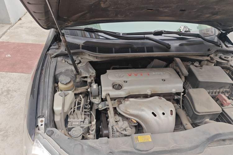 Used Toyota Camry 2011 240G Classic Anniversary Edition Engine Bay Right