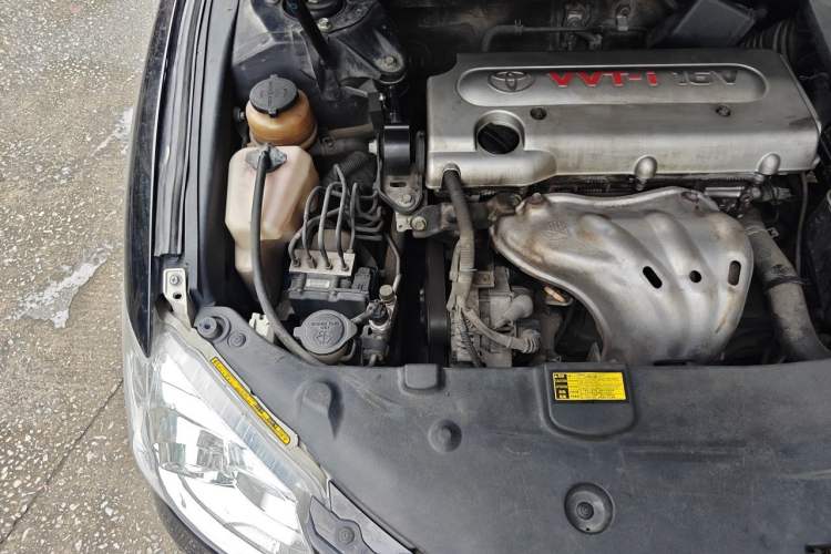 Used Toyota Camry 2011 200E Elite Sunroof Edition Engine Bay Right
