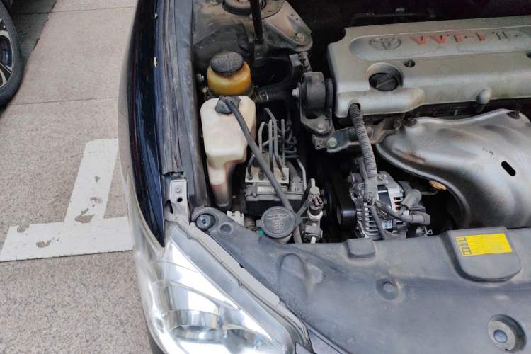 Used Toyota Camry 2011 200G Classic Anniversary Edition Engine Bay Right