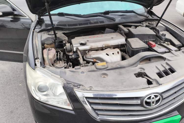 Used Toyota Camry 2011 240G Classic Anniversary Edition Engine Bay Right