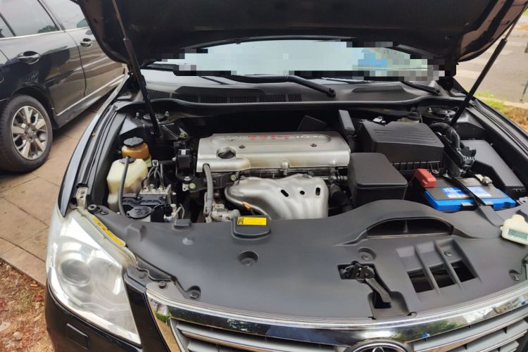 Used Toyota Camry 2011 240G Luxury Anniversary Edition Engine Bay Right