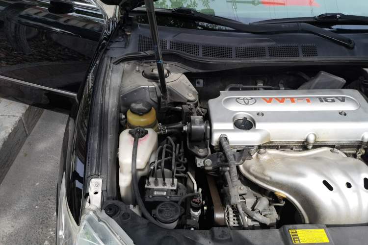 Used Toyota Camry 2011 240G Classic Anniversary Edition Engine Bay Right