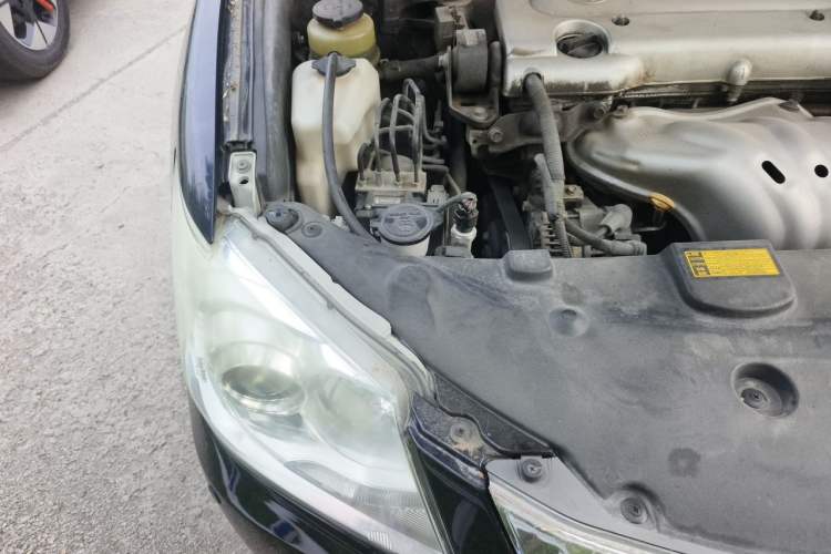 Used Toyota Camry 2011 240G Classic Anniversary Edition Engine Bay Right
