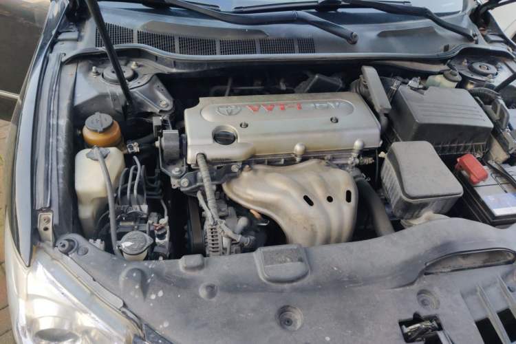 Used Toyota Camry 2011 240G Classic Anniversary Edition Engine Bay Right