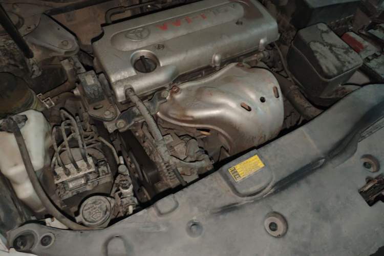 Used Toyota Camry 2011 200G Luxury Anniversary Edition Engine Bay Right