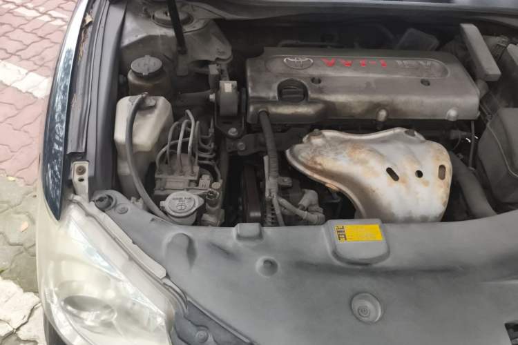 Used Toyota Camry 2011 200G Classic Anniversary Edition Engine Bay Right